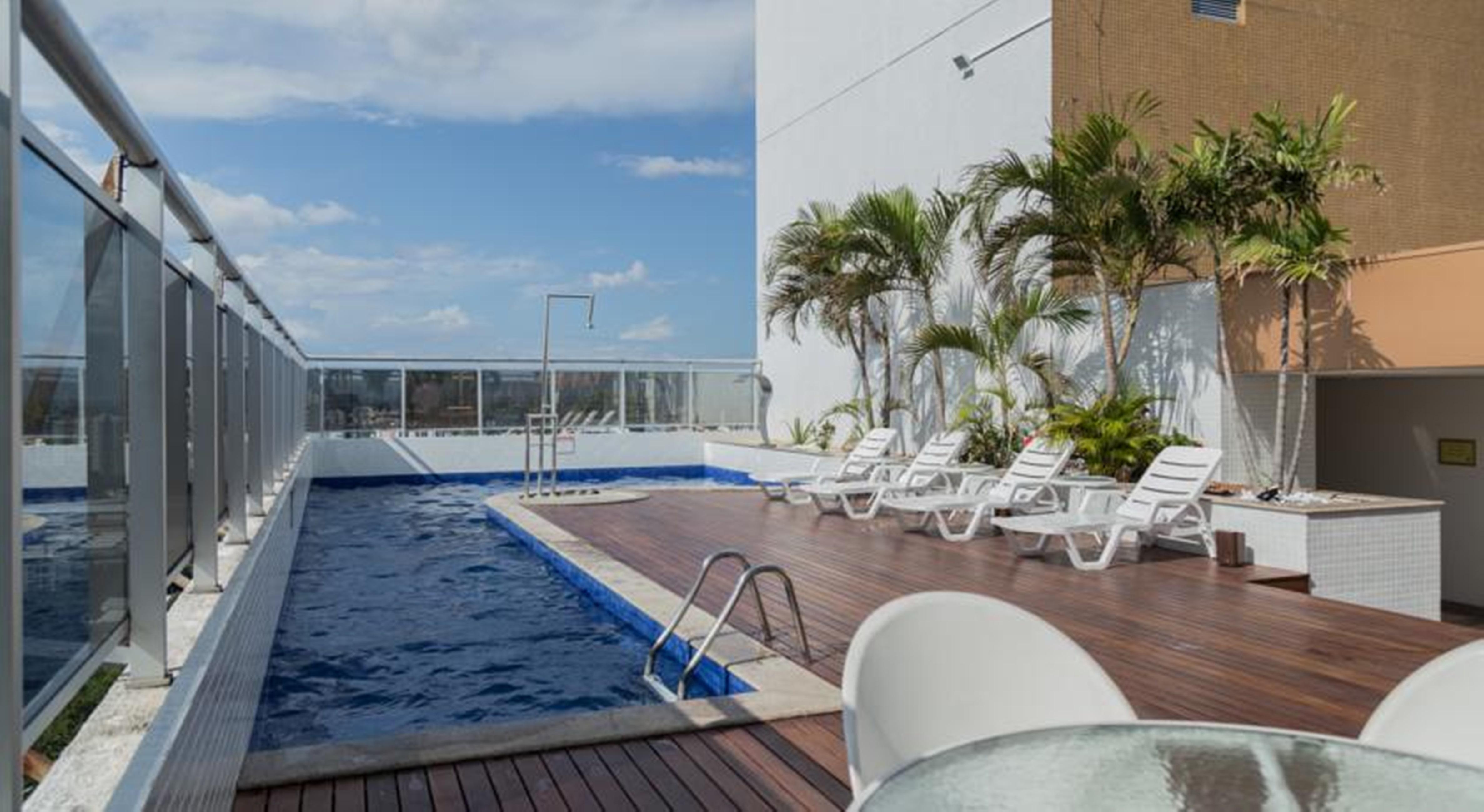 Bluee Tree Premium Manaus Aparthotel Bagian luar foto