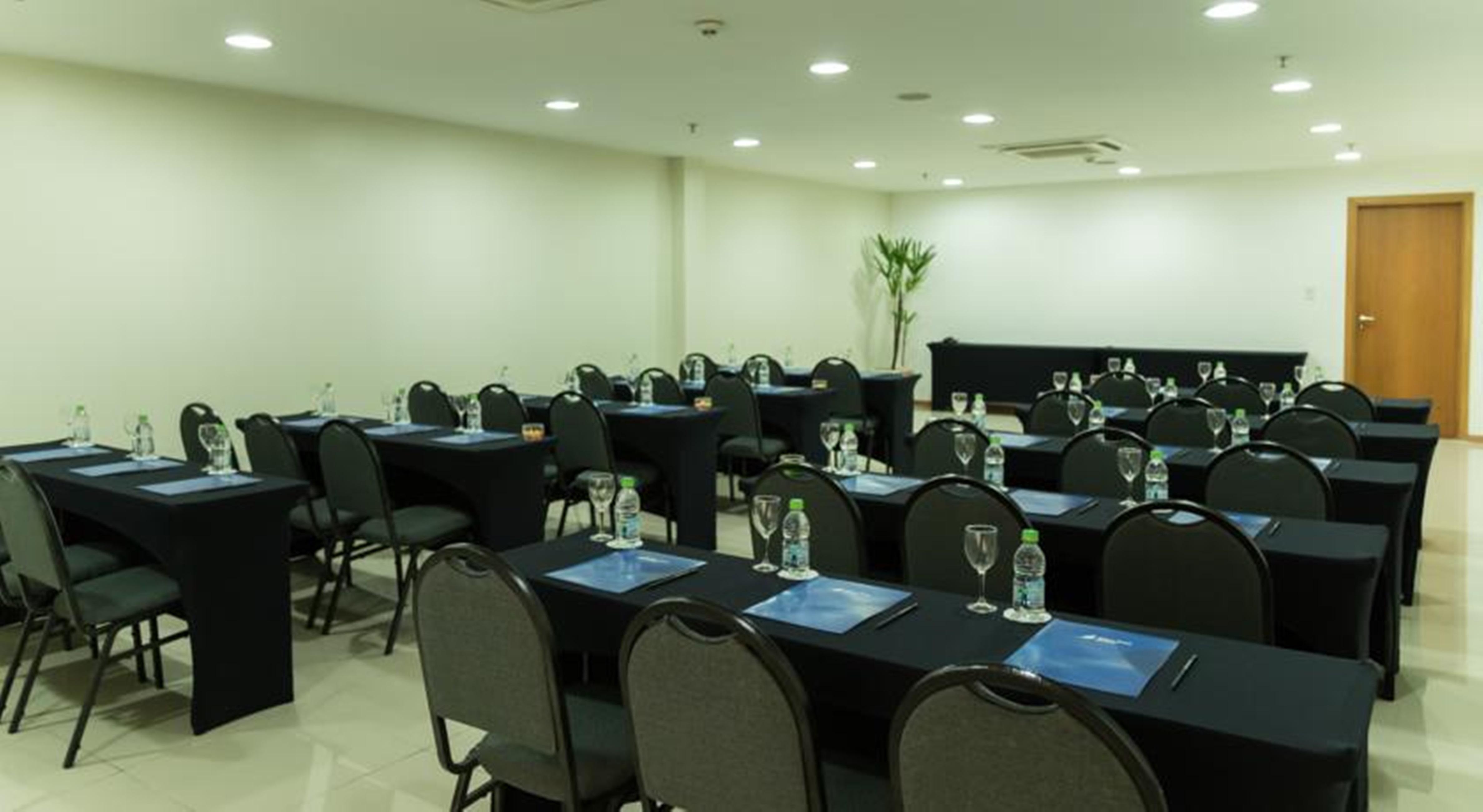 Bluee Tree Premium Manaus Aparthotel Bagian luar foto