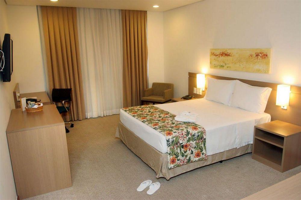 Bluee Tree Premium Manaus Aparthotel Bagian luar foto